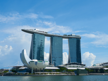 【最新】シンガポールのカジノを調査！おすすめカジノや年齢制限、服装、遊び方、予算は？